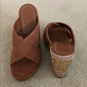 *NEW* Tory Burch Bailey Wedge